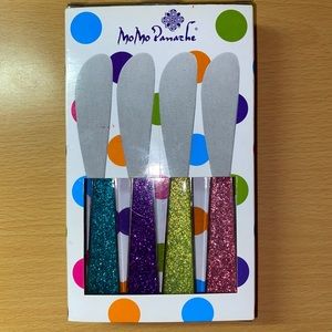 🔖NWT - Spreader Set of 4
